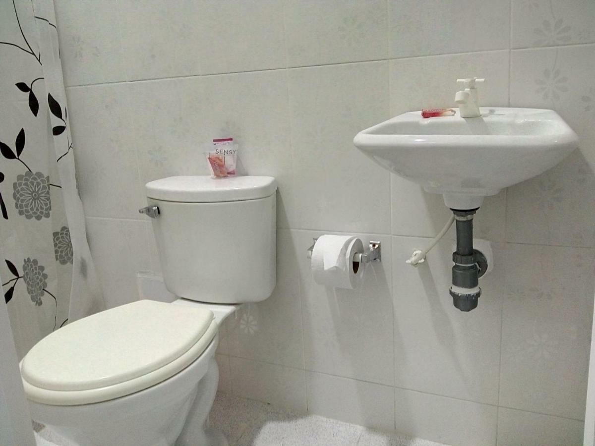 Hostal Casa De Barajas Cartagena المظهر الخارجي الصورة